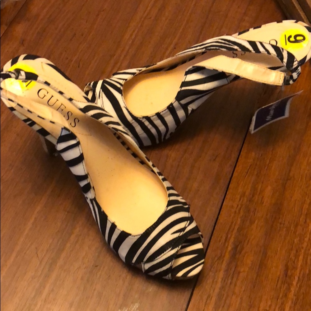 BRAND NEW Guess peep toe stilettos